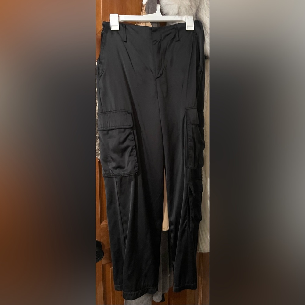 Zara Satin Cargo Utility Pants🖤 - Picture 3 of 8